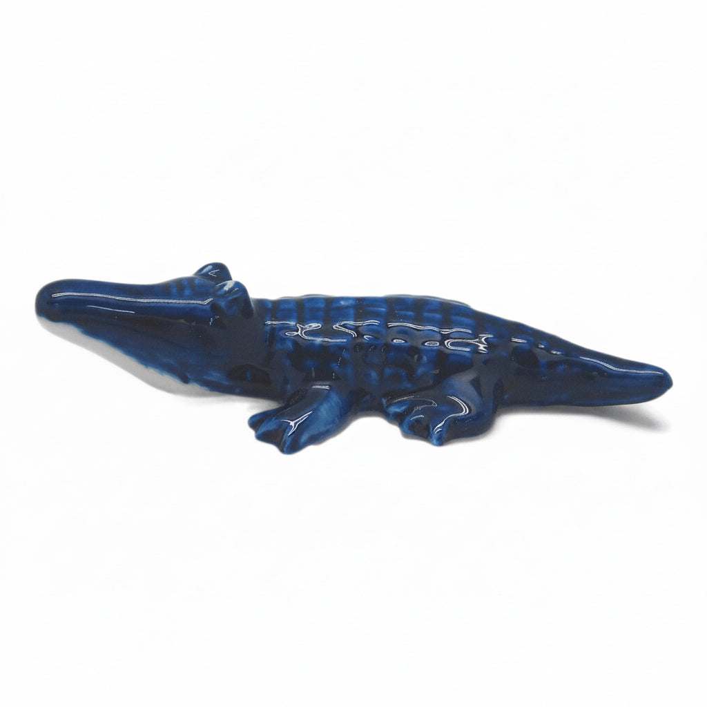 Mini Ceramic Porcelain Delft Blue Alligator Magnet